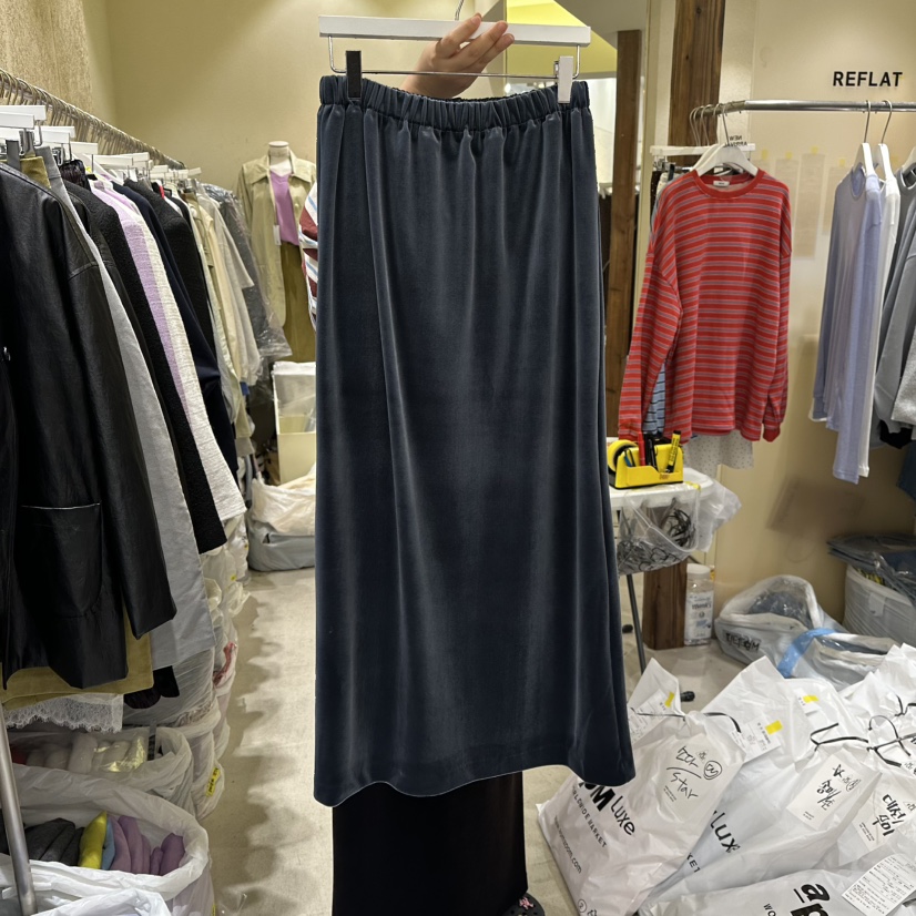REFLAT東大門㊣實拍女裝新品推薦真品25秋冬長裙天鵝絨綁帶REFLAT長裙