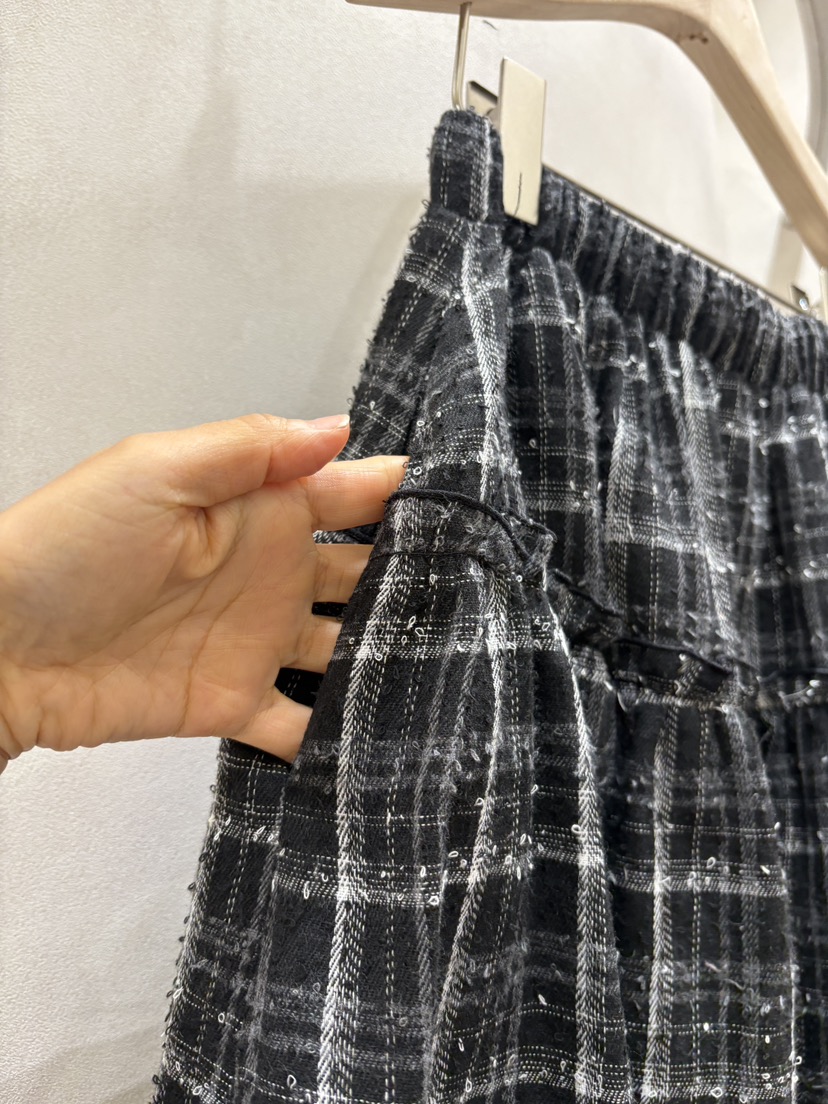 WHO IS SHE東大門㊣直郵女裝新品休閑熱賣推薦時尚長裙格紋WHO IS SHE長裙