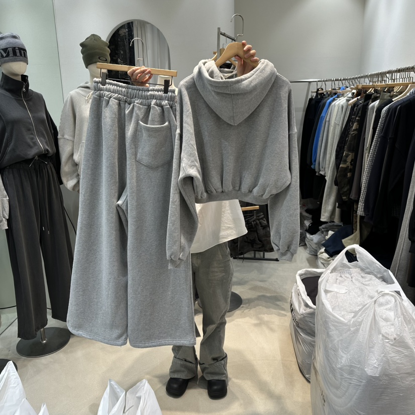W.FATAL東大門㊣直郵女士新品熱賣人氣休閑套裝兩件套加絨W.FATAL套裝