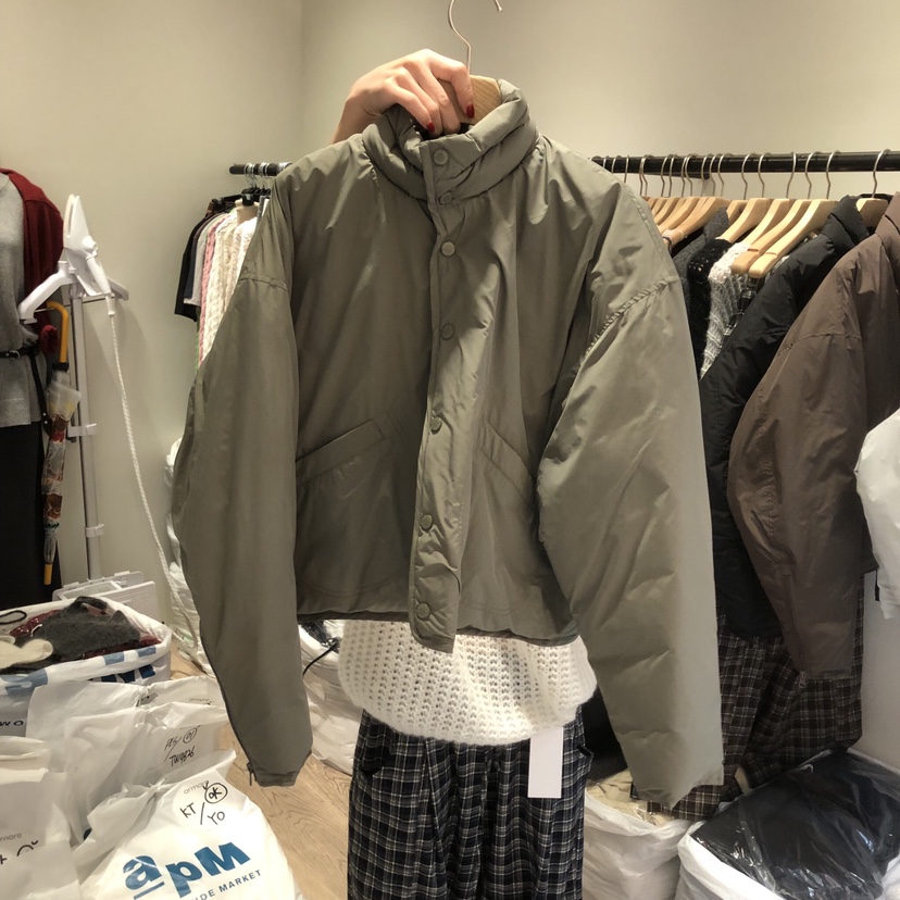 ORMORE東大門㊣代購女士新款休閑時尚25秋冬短款羽絨服填充鴨絨ORMORE短款羽絨服圖色2