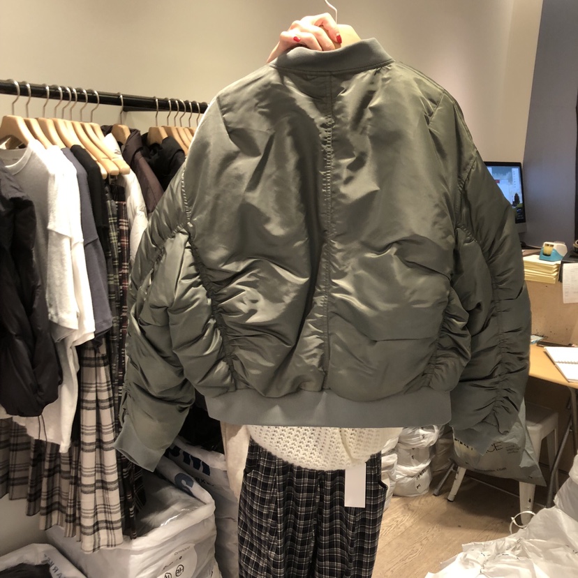 ORMORE東大門㊣代購女裝新品25秋冬真品人氣推薦夾克填充夾棉ORMORE夾克