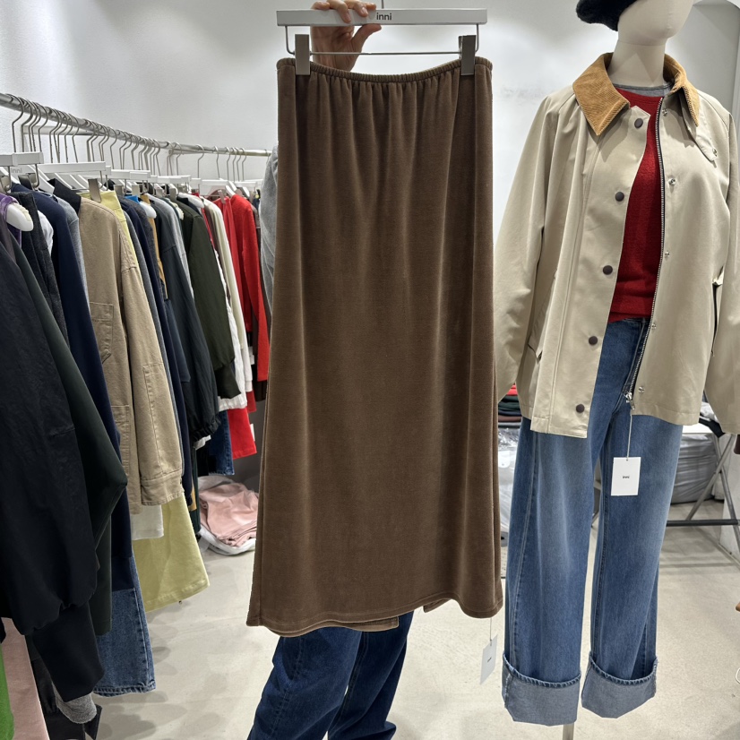 INNI韓國代購㊣女裝新品職業人氣熱賣休閑25秋冬推薦時尚長裙inni長裙圖色2