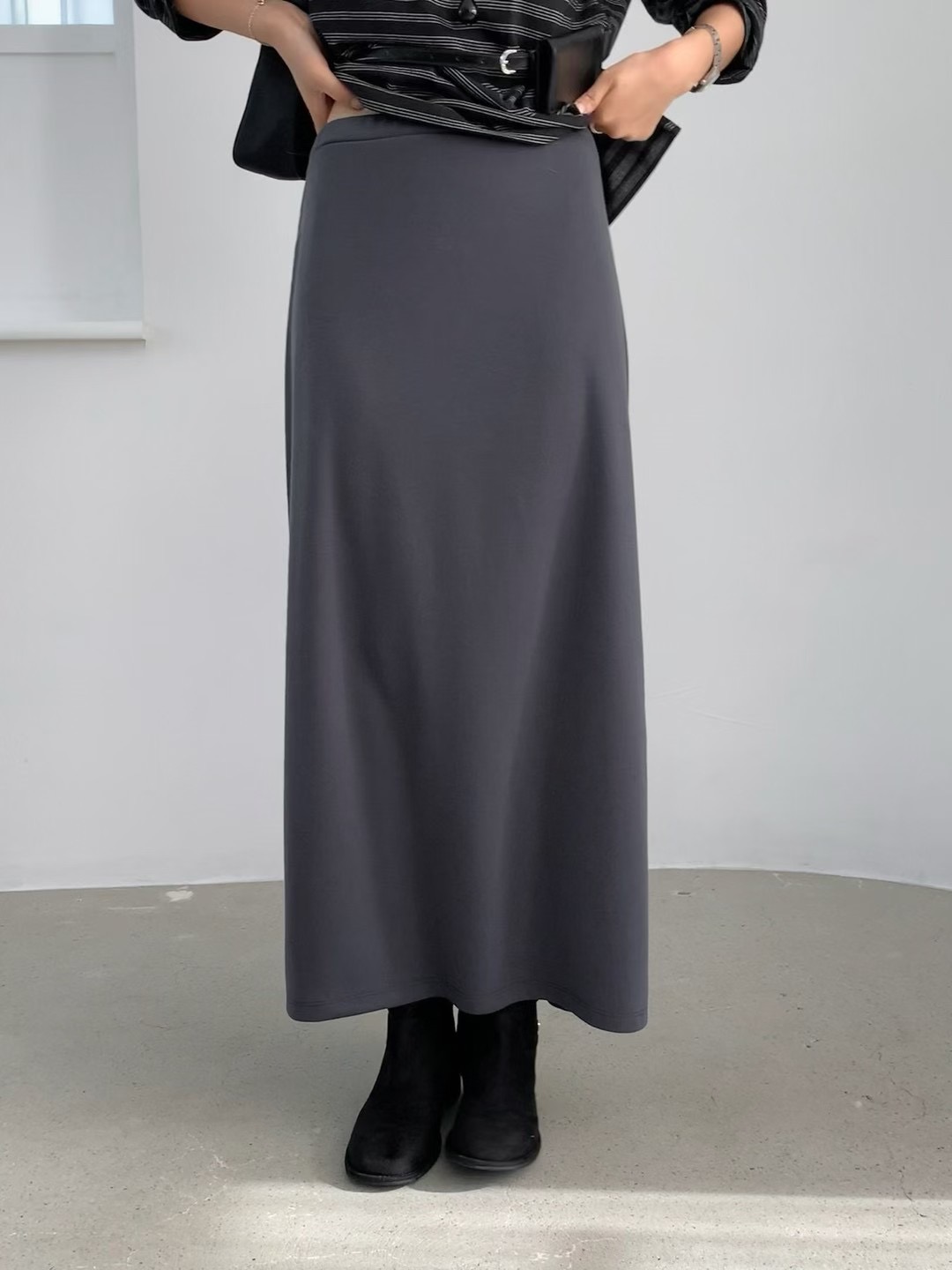 FLAT WHITE東大門㊣實拍女士新品職業真品推薦人氣休閑長裙FLAT WHITE長裙圖色1