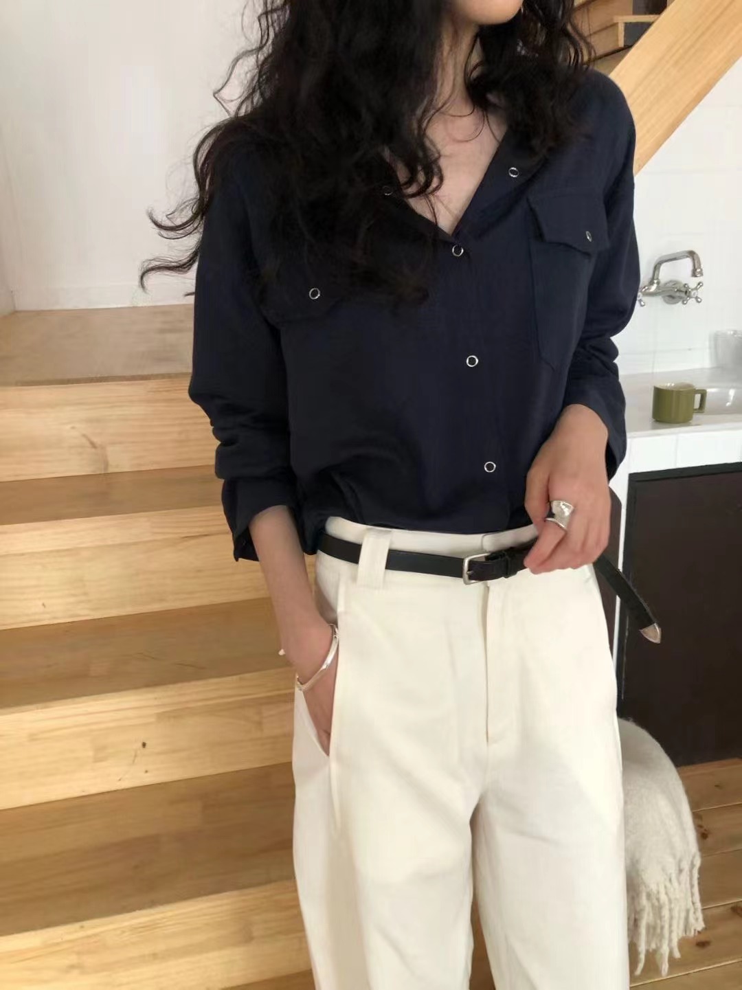 WEATHER韓國代購㊣女裝新品職業休閑人氣推薦25秋冬襯衫蕾絲衫GOBSLMURI-ot襯衫/蕾絲衫圖色2
