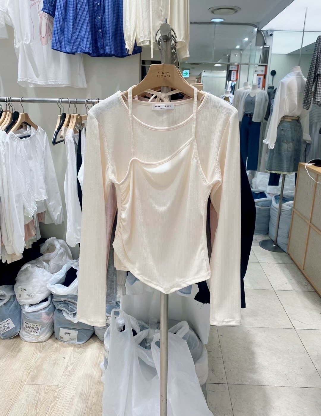 BUNNYFLOWER2東大門㊣實拍女裝新品職業真品休閑25秋冬長袖T恤BUNNYFLOWER2長袖T恤