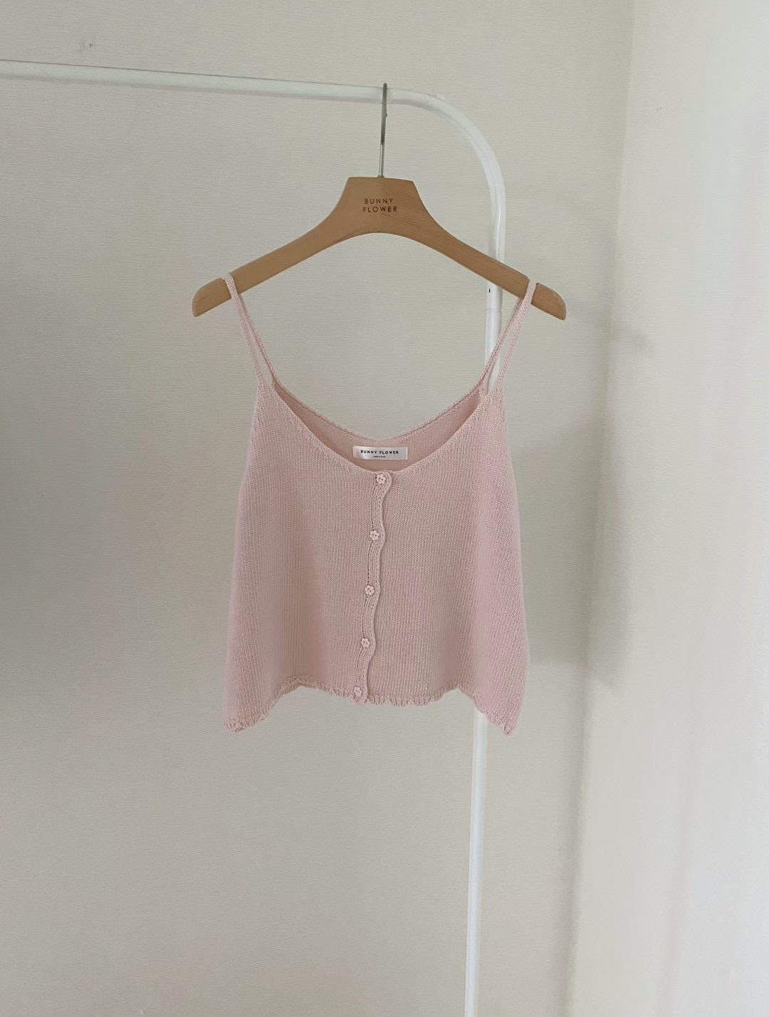 BUNNYFLOWER2東大門㊣代購女裝新品真品休閑職業推薦吊帶背心BUNNYFLOWER2吊帶/背心