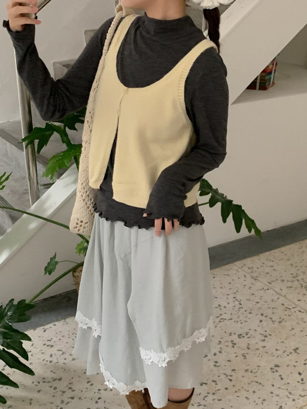 BUNNYFLOWER2韓國代購㊣女裝新款25秋冬吊帶背心不含內搭紐扣BUNNYFLOWER2吊帶/背心圖色2