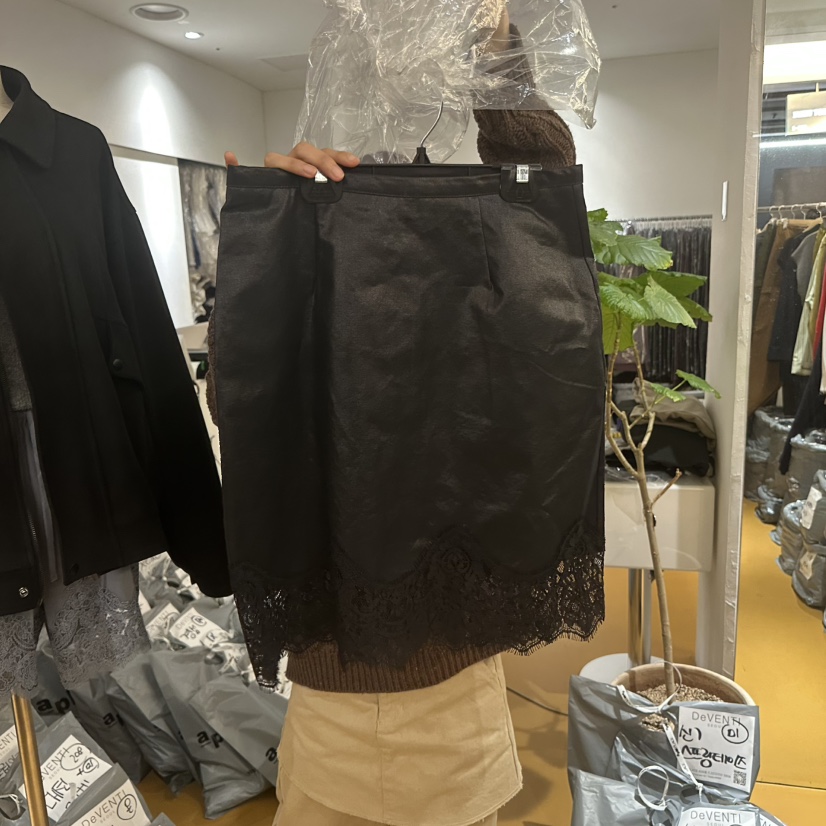 DE VENTI東大門㊣代購女裝新款熱賣休閑時尚人氣短裙涂層蕾絲DE VENTI短裙