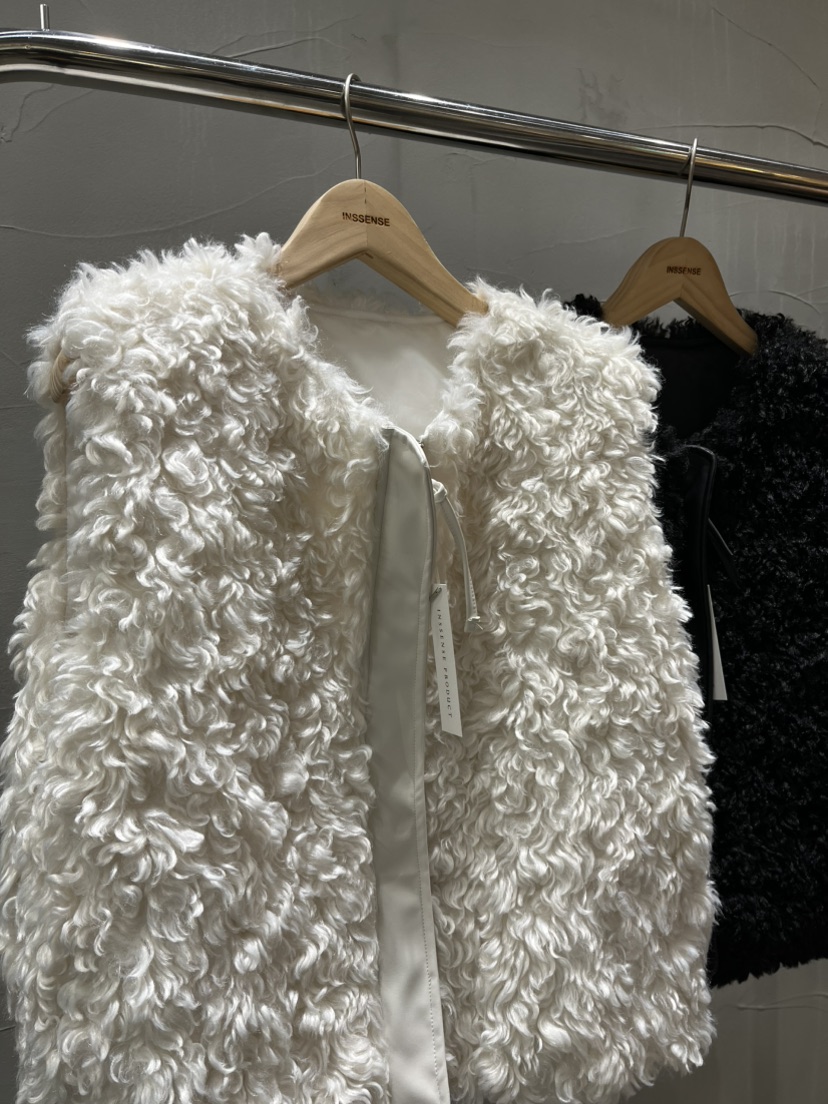 INSSENSE-A韓國代購㊣女裝新品推薦熱賣職業時尚真品馬甲羊毛INSSENSE-A馬甲
