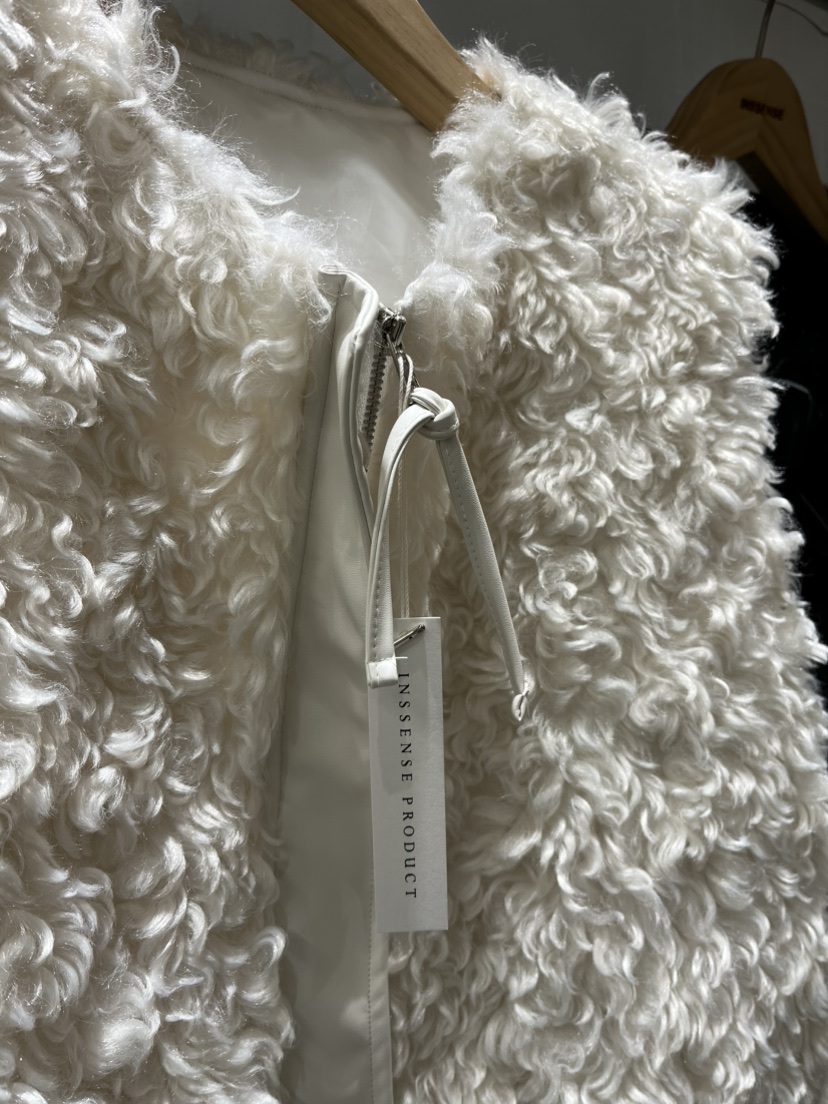 INSSENSE-A韓國代購㊣女裝新品推薦熱賣職業時尚真品馬甲羊毛INSSENSE-A馬甲