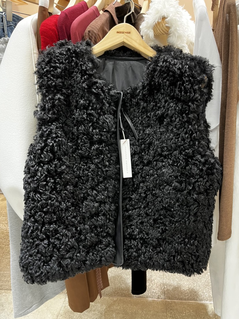 INSSENSE-A韓國代購㊣女裝新品推薦熱賣職業時尚真品馬甲羊毛INSSENSE-A馬甲圖色2