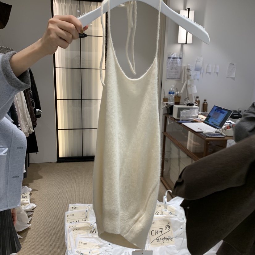 VENIR-a東大門㊣實拍女裝新款人氣25秋冬推薦時尚吊帶背心VENIR-a吊帶/背心
