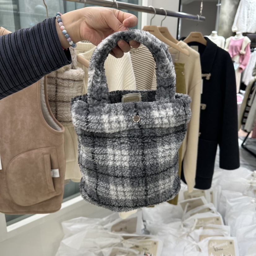 OURMOMENT韓國直郵㊣女裝新品休閑職業人氣真品熱賣推薦手提包OURMOMENT手提包圖色2