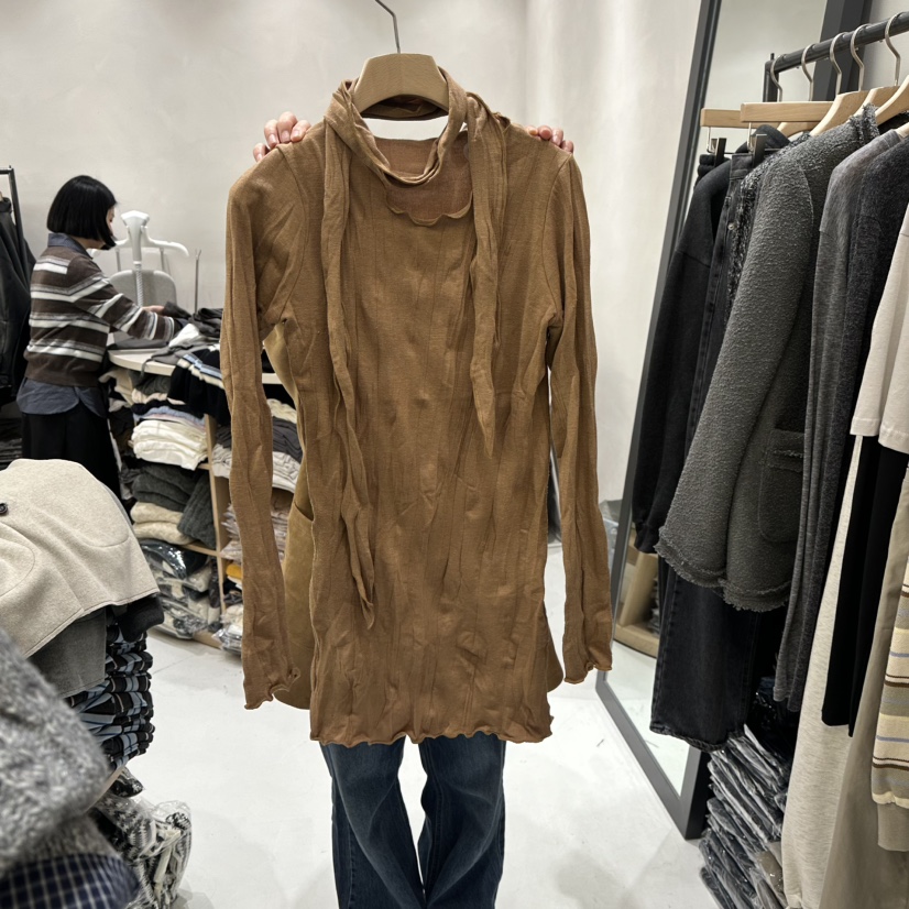 AURA韓國直郵㊣女士新品熱賣推薦休閑25秋冬時尚長袖T恤含脖帶Au ra長袖T恤