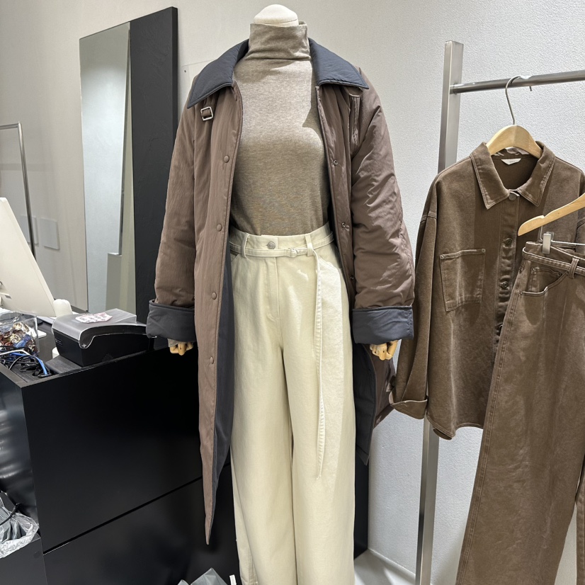 OVU韓國直郵㊣女裝新品25秋冬推薦時尚長款羽絨服兩面穿填充OVU長款羽絨服圖色2