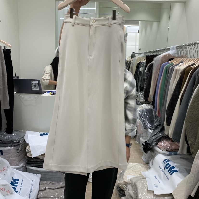 AMY GRACE韓國代購㊣女士新款熱賣職業真品半身裙中短裙直筒AMY GRACE半身裙/中短裙圖色2