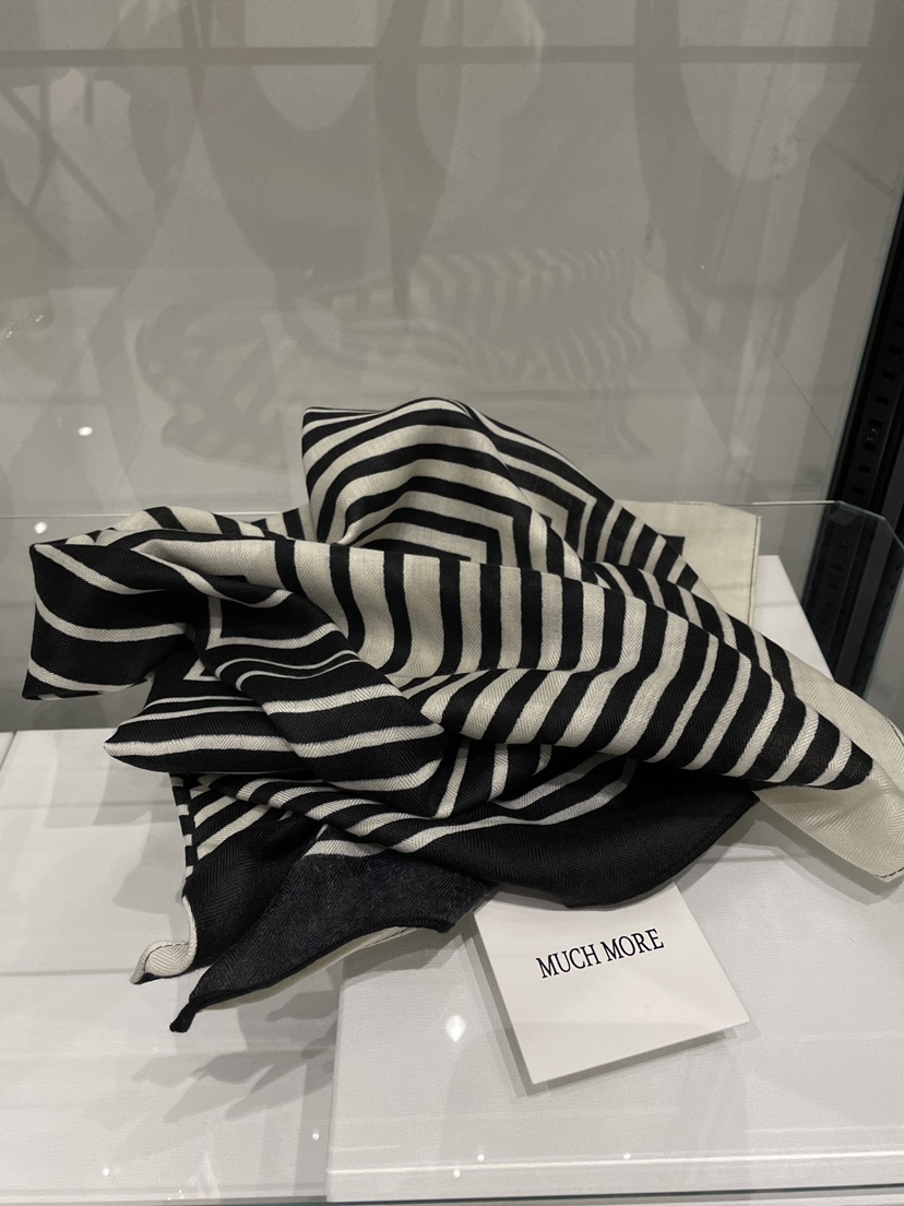 MUCH MORE東大門㊣實拍女裝新品真品25秋冬人氣推薦圍巾披肩MUCH MORE圍巾/披肩圖色2