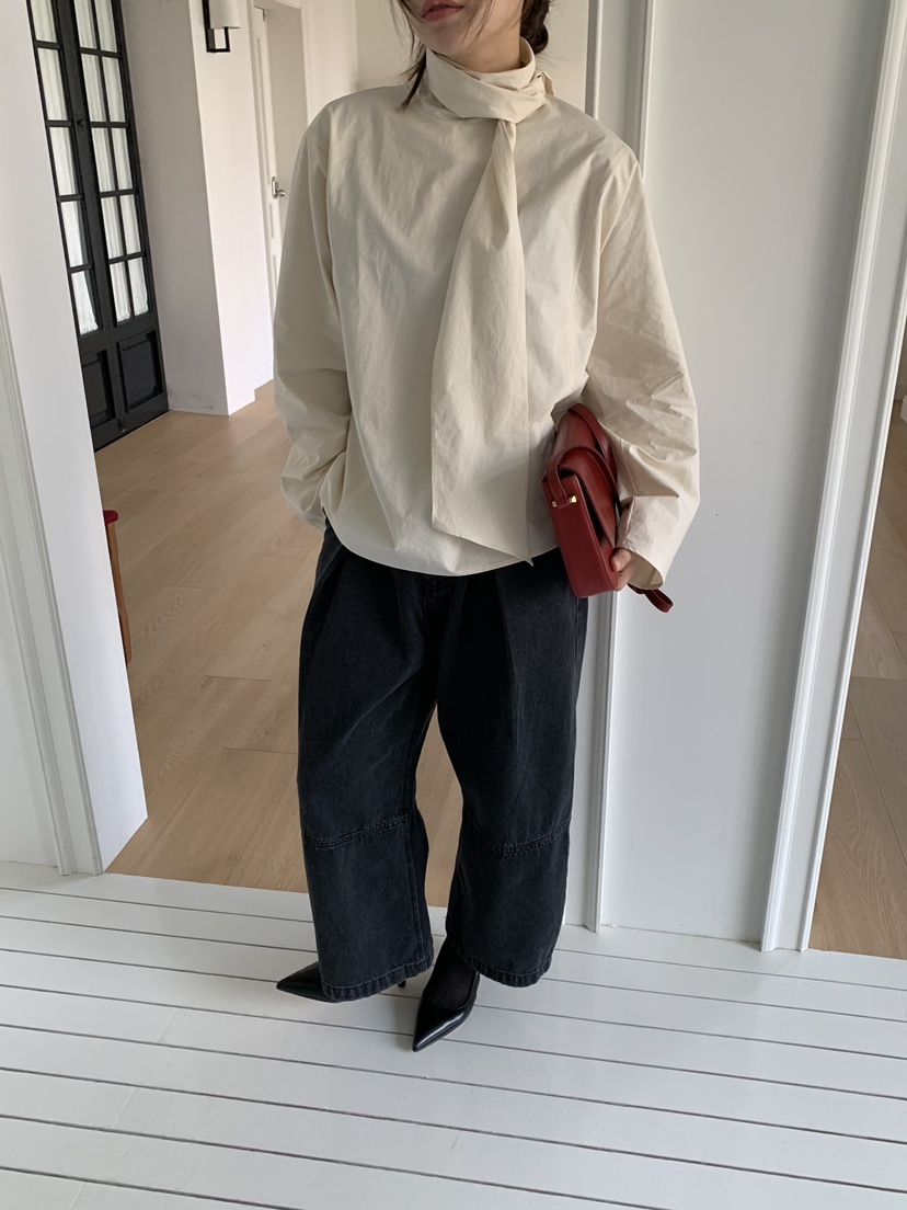 LOVE MY SANTA東大門㊣代購女裝新品職業熱賣人氣襯衫蕾絲衫Santa/LOVE MY SANTA襯衫/蕾絲衫