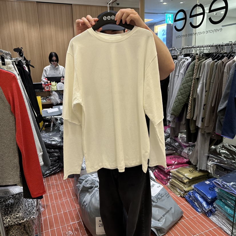 E/E/E東大門㊣直郵女裝新品25秋冬真品時尚推薦休閑長袖T恤E/E/E長袖T恤