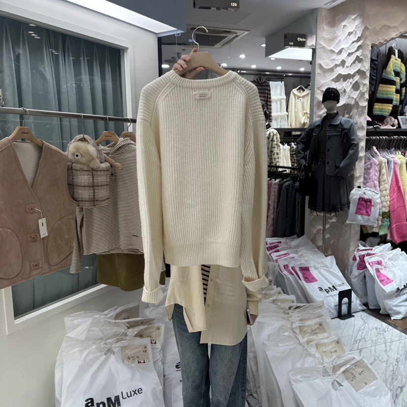 OURMOMENT東大門㊣實拍女裝新品25秋冬推薦真品休閑時尚針織衫OURMOMENT針織衫
