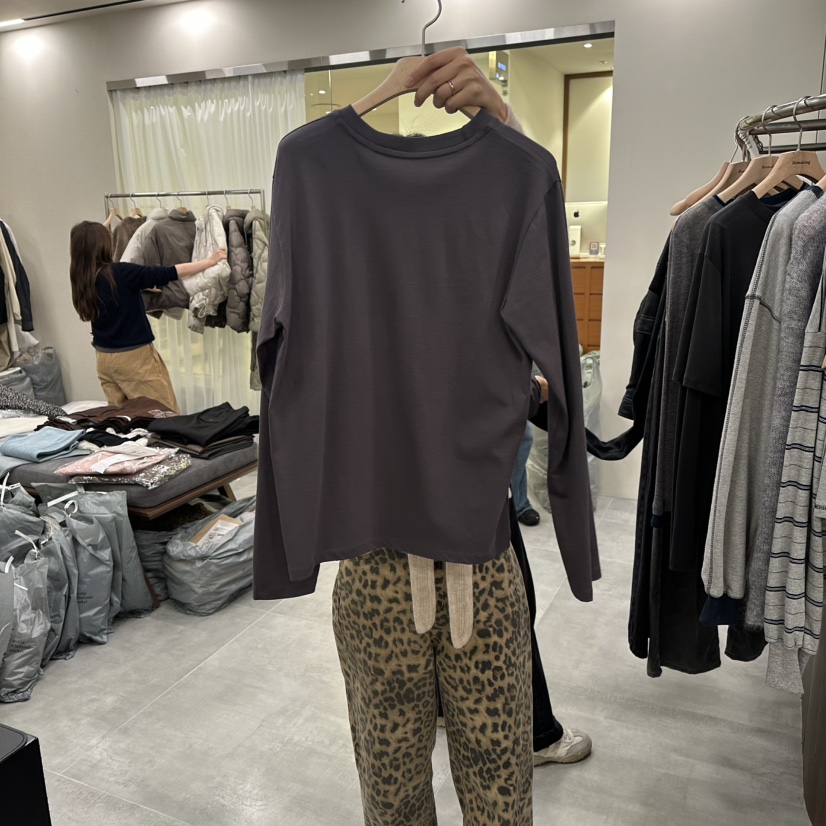 URBANSTORY/REMAKING東大門㊣代購女裝新款熱賣推薦長袖T恤Remaking/URBANSTORY長袖T恤