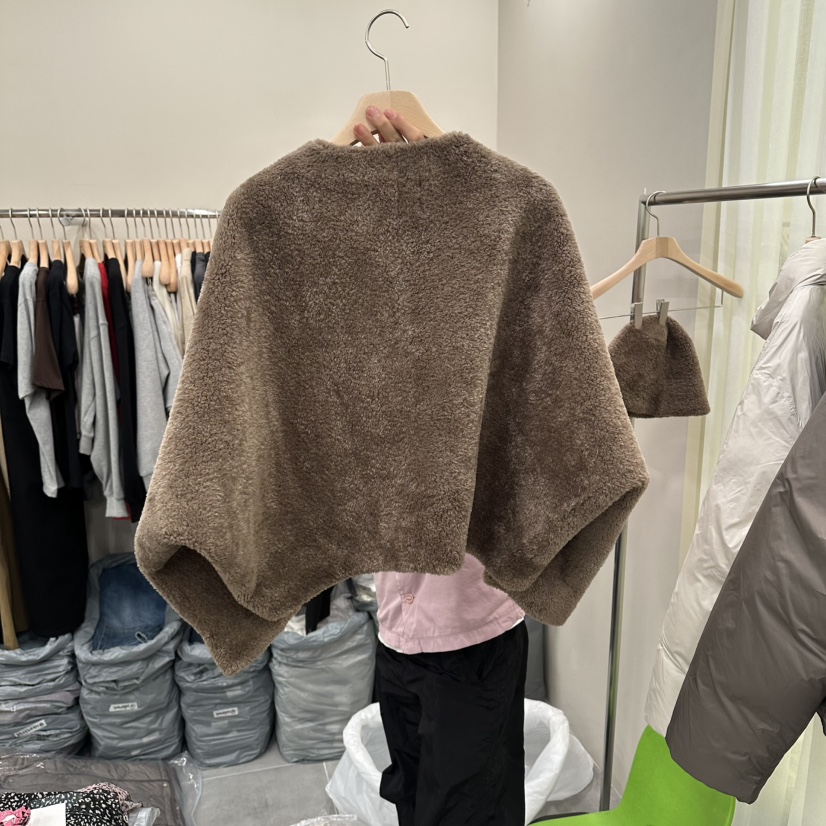 URBANSTORY/REMAKING東大門㊣直郵女士新品休閑推薦短款大衣Remaking/URBANSTORY短款大衣