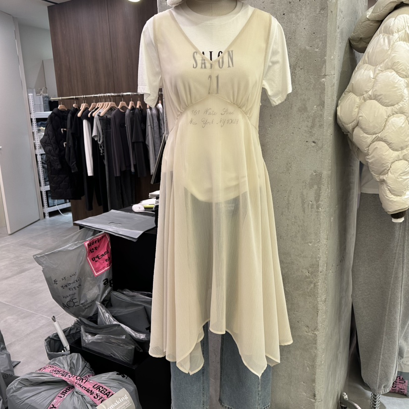 URBANSTORY/REMAKING韓國直郵㊣女士新品推薦人氣25秋冬連衣裙Remaking/URBANSTORY連衣裙