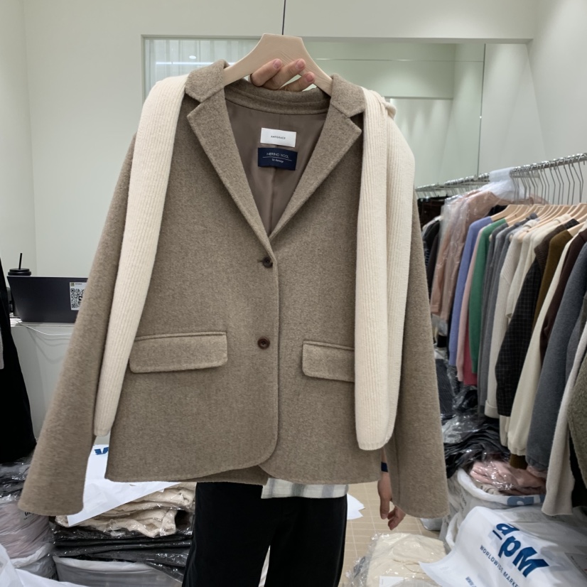 AMY GRACE東大門㊣實拍女裝新品時尚熱賣短款大衣手工羊毛AMY GRACE短款大衣圖色2