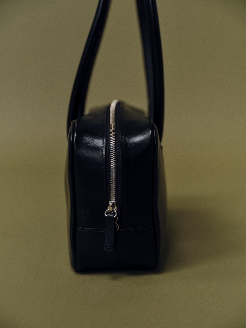BAIE OUD/OFCEDRE東大門㊣直郵女裝新品25秋冬手拿包腋下包牛皮BAIE OUD/OFCEDRE手拿包/腋下包