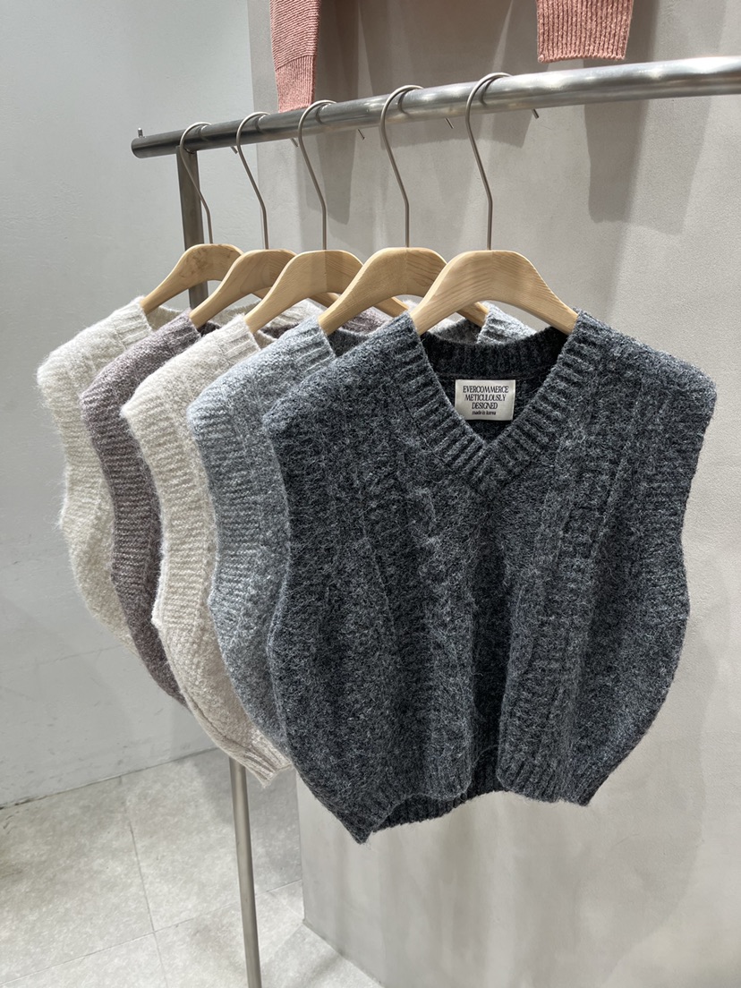 EVERCOMMERCE METICULOUSLY DESIGNED東大門㊣代購女裝新品時尚吊帶背心羊毛EVERCOMMERCE吊帶/背心