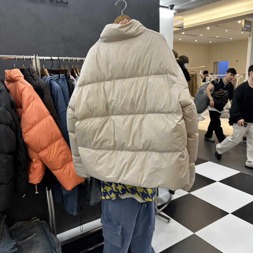 LADYBLACK韓國代購㊣女裝新品休閑職業推薦熱賣短款羽絨服口袋LADYBLACK短款羽絨服