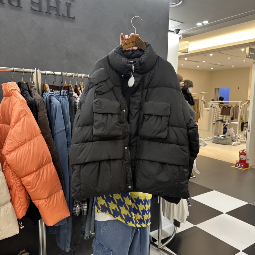 LADYBLACK韓國代購㊣女裝新品休閑職業推薦熱賣短款羽絨服口袋LADYBLACK短款羽絨服圖色3