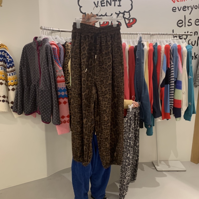 VENTI東大門㊣實拍女裝新品休閑熱賣職業時尚推薦休閑褲天鵝絨VENTI休閑褲