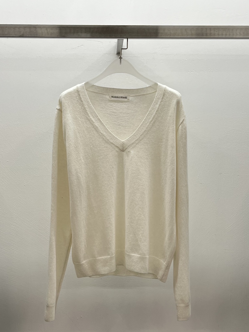 WEARABLE-L韓國直郵㊣女士新品人氣真品針織衫V領羊毛柔軟WEARABLE針織衫圖色1