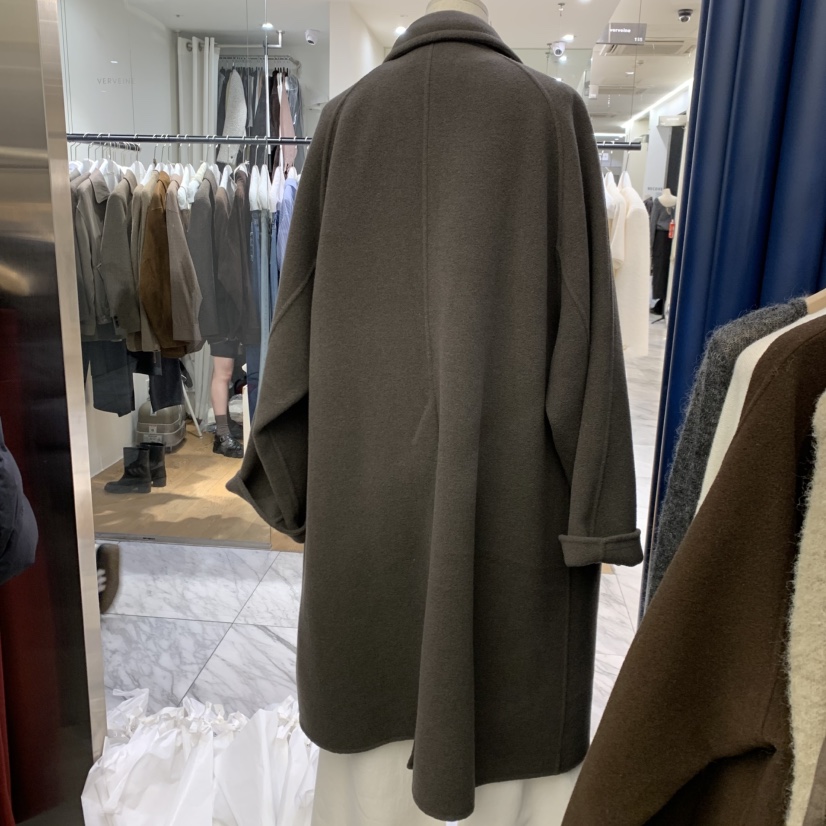 VELVET UNDERGROUND東大門㊣直郵女裝新品25秋冬中長款大衣手工制作VELVET UNDERGROUND中長款大衣