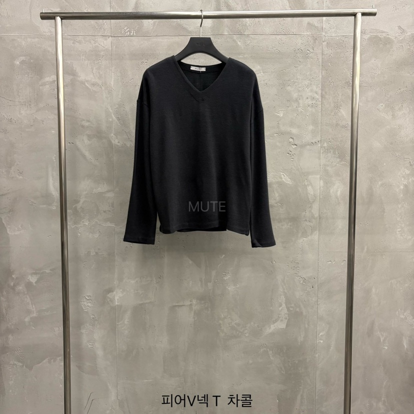 MUTE-P韓國代購㊣女士新款人氣25秋冬真品熱賣休閑長袖T恤MUTE長袖T恤圖色4木炭色
