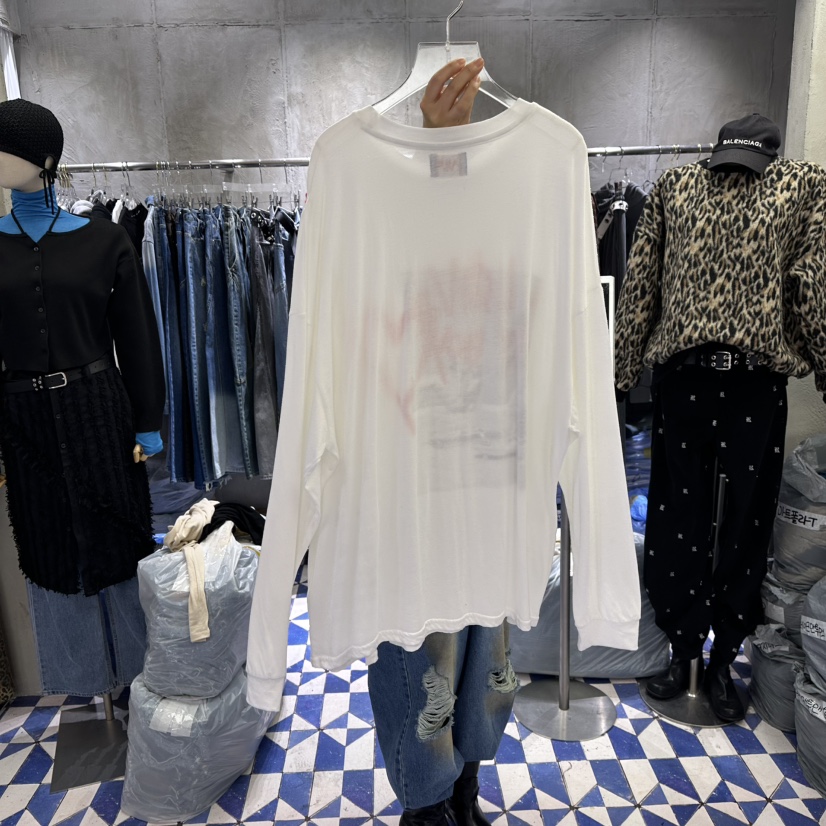 AMOUR韓國直郵㊣女裝新品休閑時尚熱賣25秋冬真品人氣長袖T恤AMOUR長袖T恤