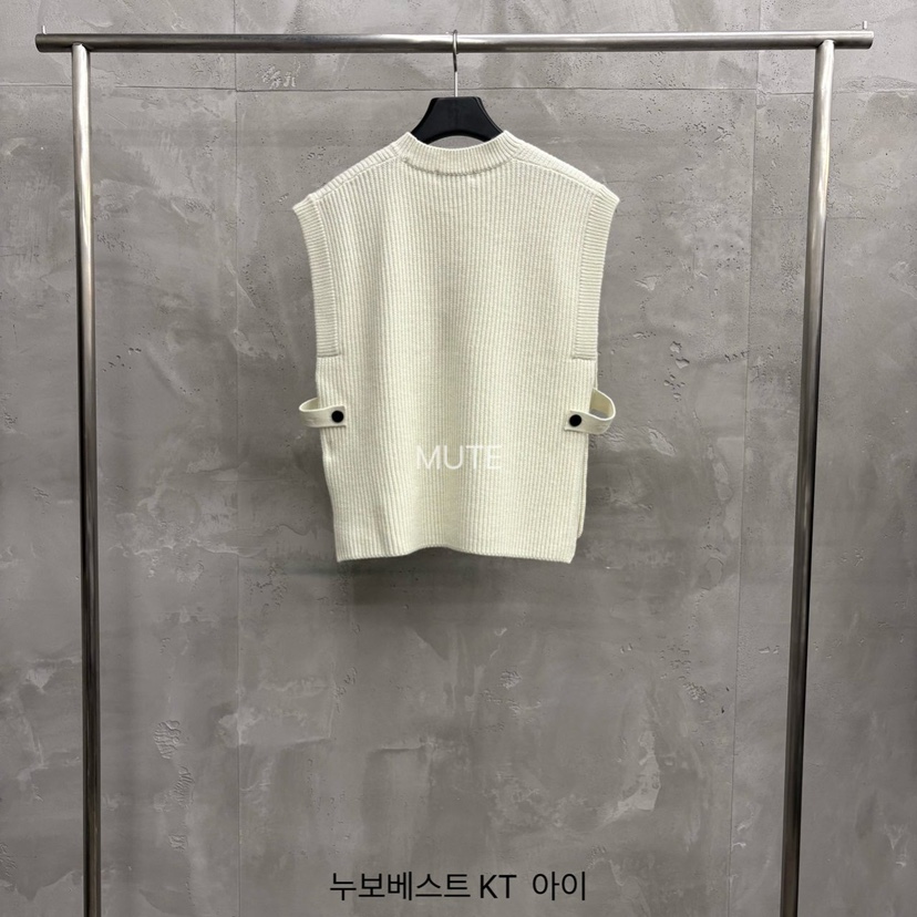 MUTE-P東大門㊣直郵女裝新品真品人氣熱賣休閑推薦吊帶背心MUTE吊帶/背心