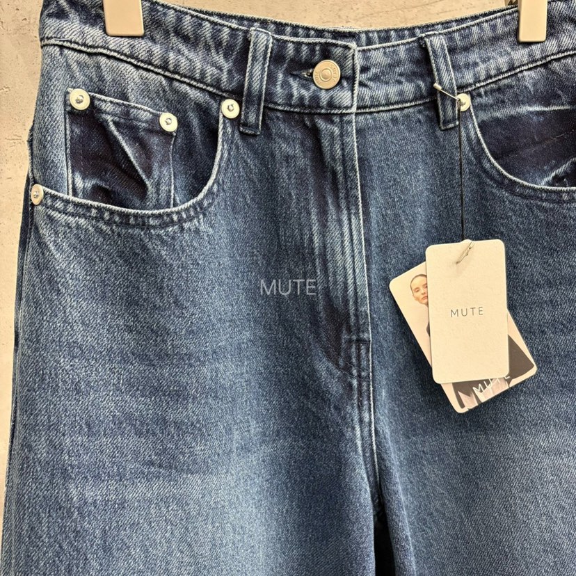 MUTE-P韓國直郵㊣女士新品人氣真品時尚熱賣推薦職業牛仔褲MUTE牛仔褲