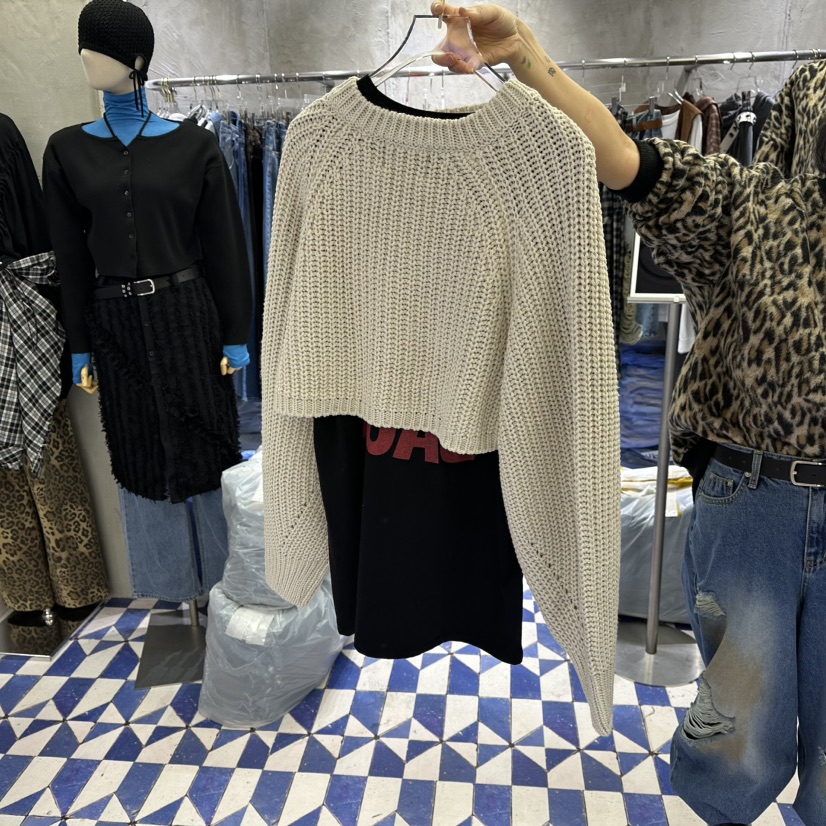 AMOUR東大門㊣代購女士新品人氣真品時尚25秋冬針織衫不含內搭AMOUR針織衫