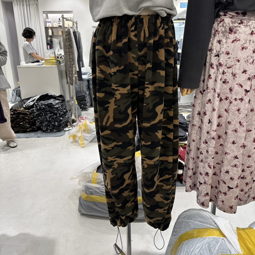 COMBO東大門㊣實拍女裝新品職業人氣真品25秋冬時尚休閑褲迷彩COM_BO休閑褲圖色2