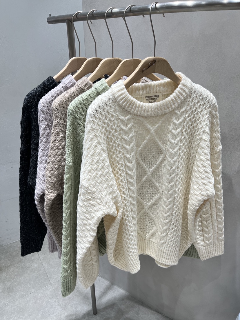 EVERCOMMERCE METICULOUSLY DESIGNED東大門㊣實拍女裝新品熱賣毛衣EVERCOMMERCE毛衣