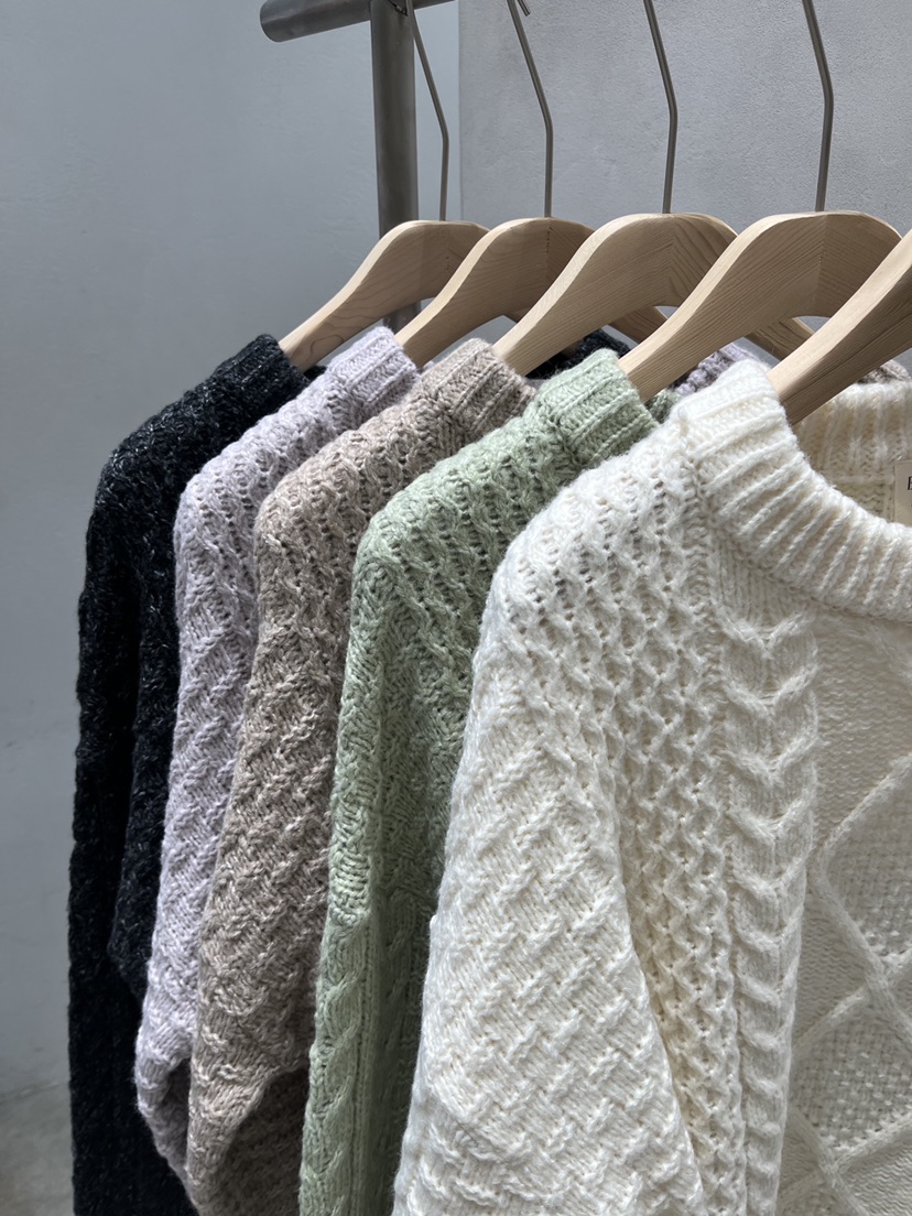 EVERCOMMERCE METICULOUSLY DESIGNED東大門㊣實拍女裝新品熱賣毛衣EVERCOMMERCE毛衣