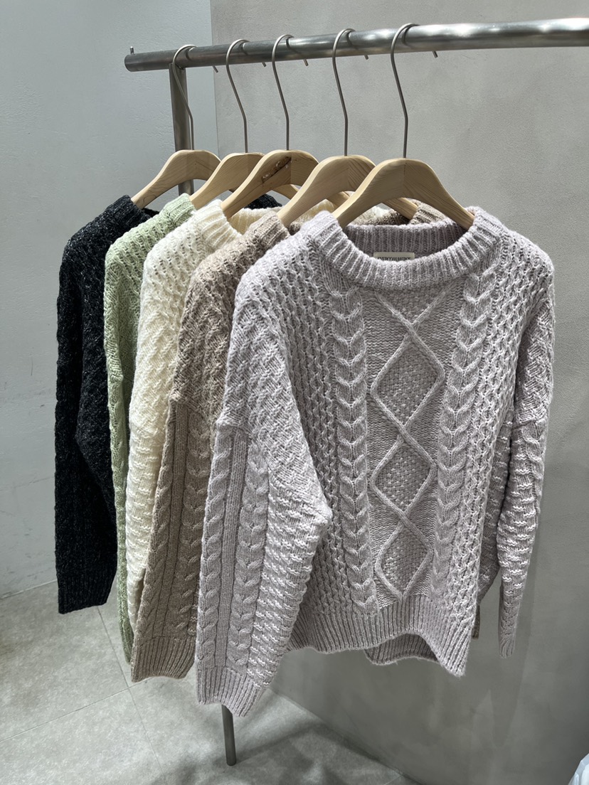 EVERCOMMERCE METICULOUSLY DESIGNED東大門㊣實拍女裝新品熱賣毛衣EVERCOMMERCE毛衣