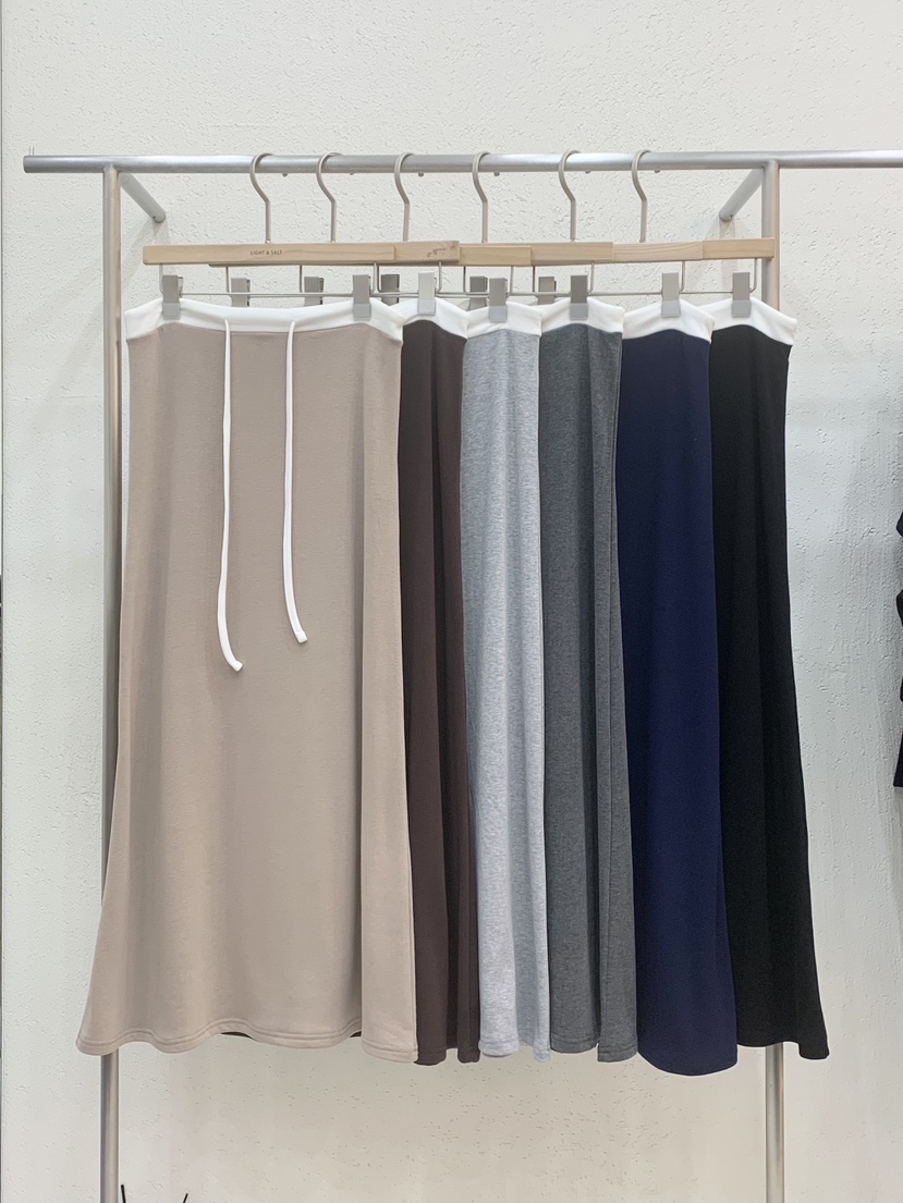 LIGHT AND SALT韓國直郵㊣女裝新品人氣熱賣25秋冬職業長裙LIGHT AND SALT長裙