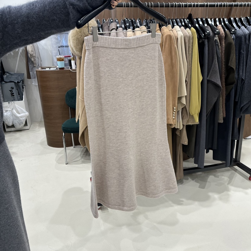 LE EDITION東大門㊣直郵女裝新品熱賣人氣職業時尚推薦長裙LE EDITION長裙