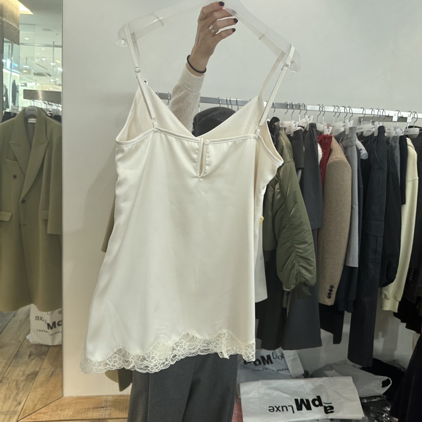 CREAM VILLA東大門㊣實拍女裝新款真品連衣裙奶油色蕾絲CREAMVILLA連衣裙
