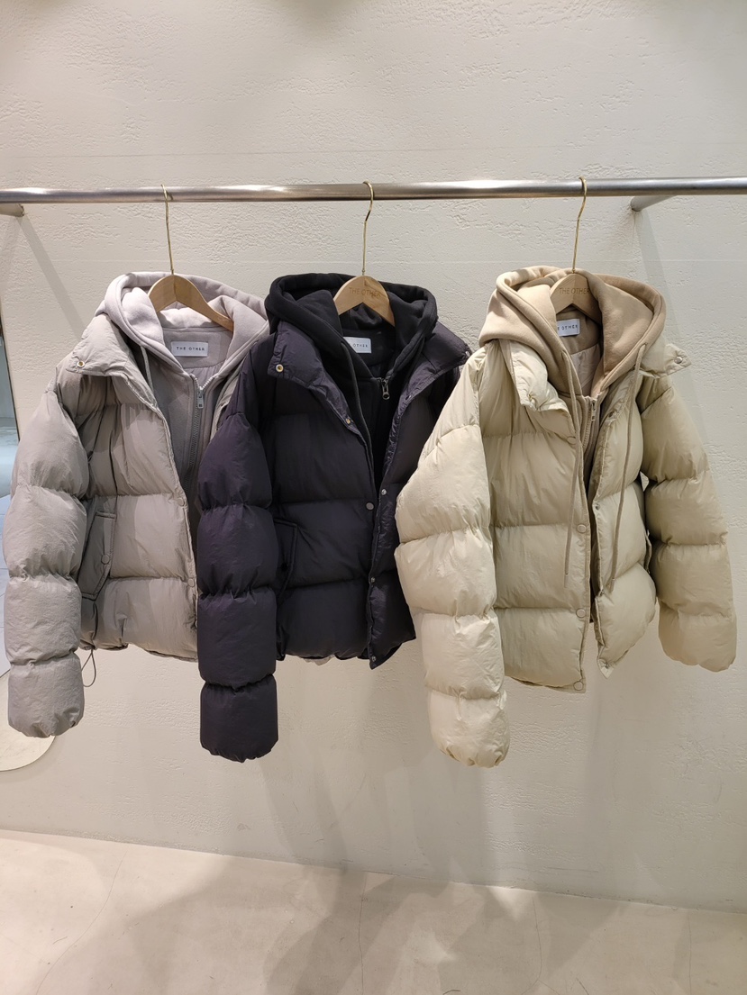 空韓國代購㊣女士新款推薦休閑人氣熱賣短款羽絨服假兩件連帽THE OTHER短款羽絨服
