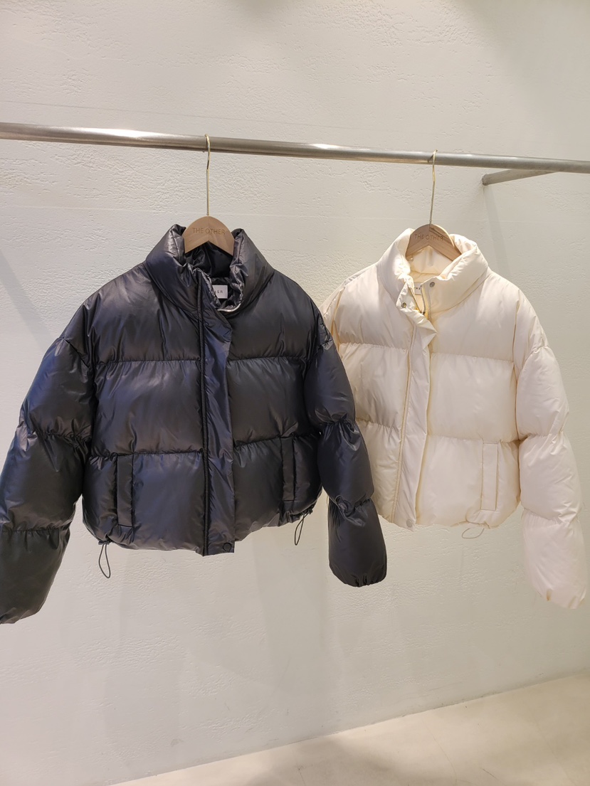空東大門㊣直郵女裝新品熱賣時尚推薦25秋冬短款羽絨服填充絨THE OTHER短款羽絨服