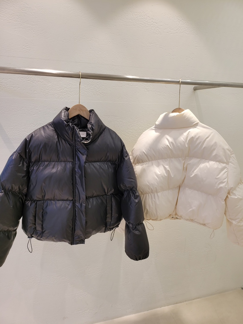 空東大門㊣直郵女裝新品熱賣時尚推薦25秋冬短款羽絨服填充絨THE OTHER短款羽絨服